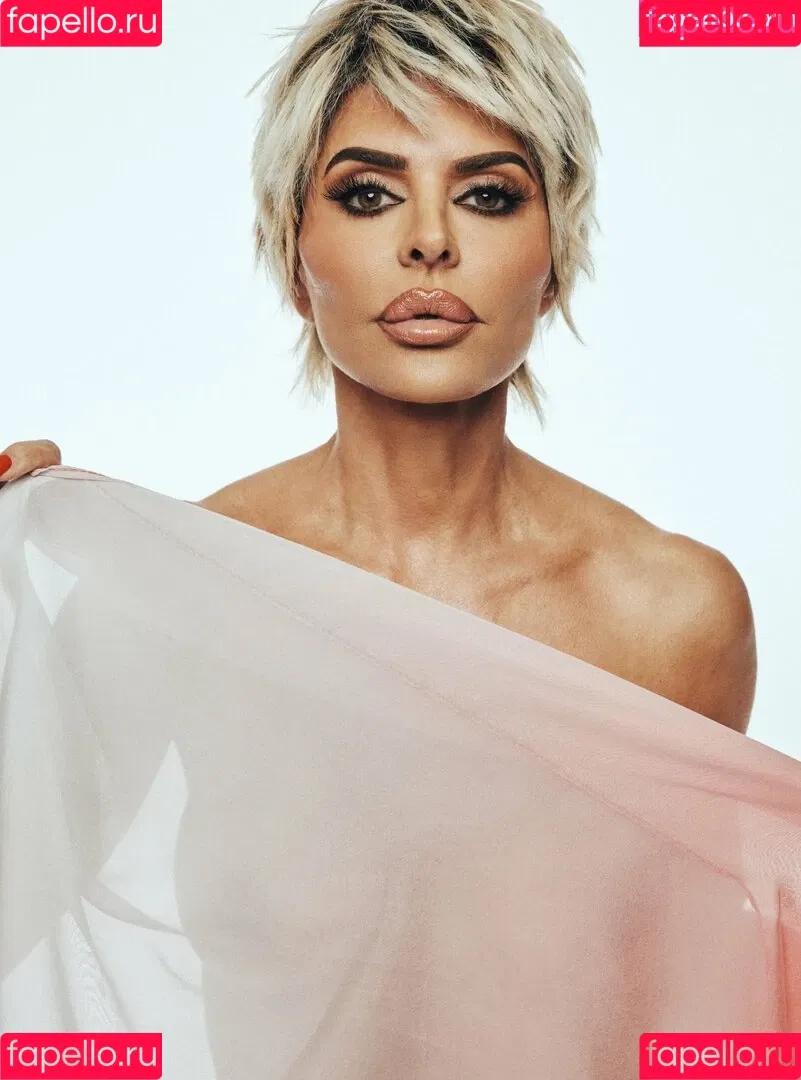 Lisa Rinna Onlyfans Photo Gallery 