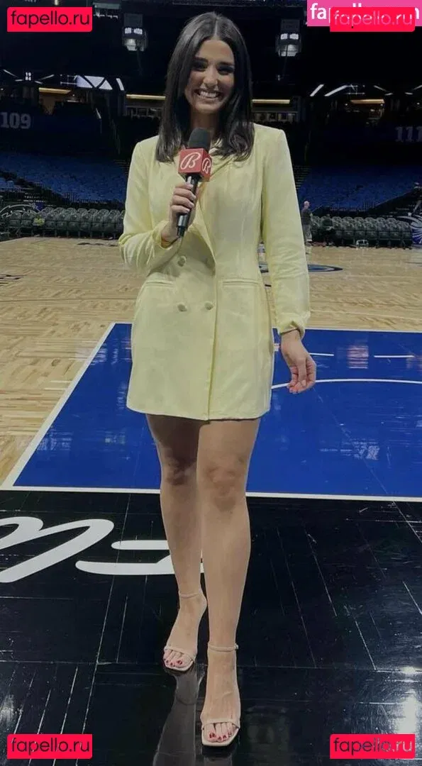 Ashley Shahahmadi Onlyfans Photo Gallery 