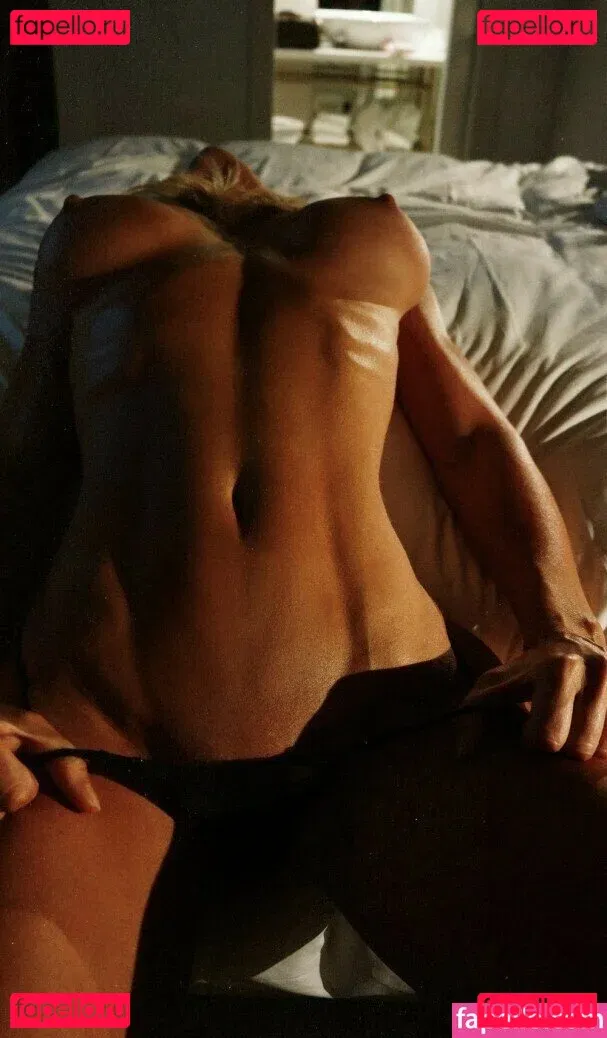 Olinda Castille Onlyfans Photo Gallery 