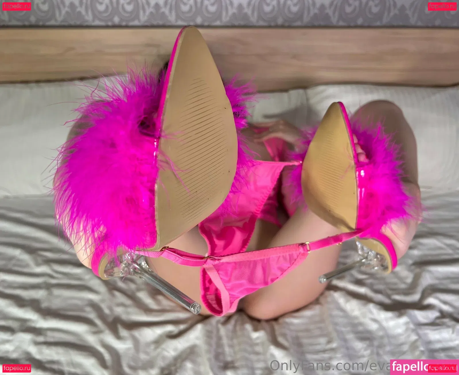 evalikes_free Onlyfans Photo Gallery 