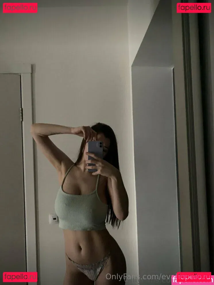 evalikes_free Onlyfans Photo Gallery 