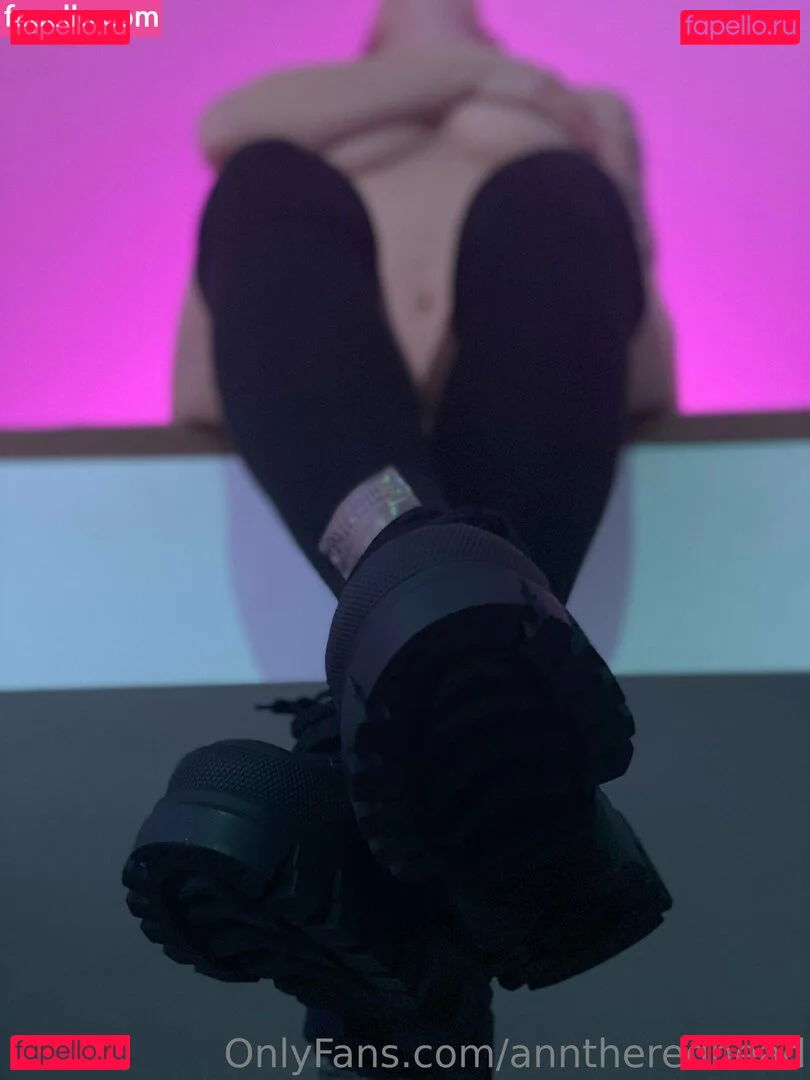 anntheredhead Onlyfans Photo Gallery 