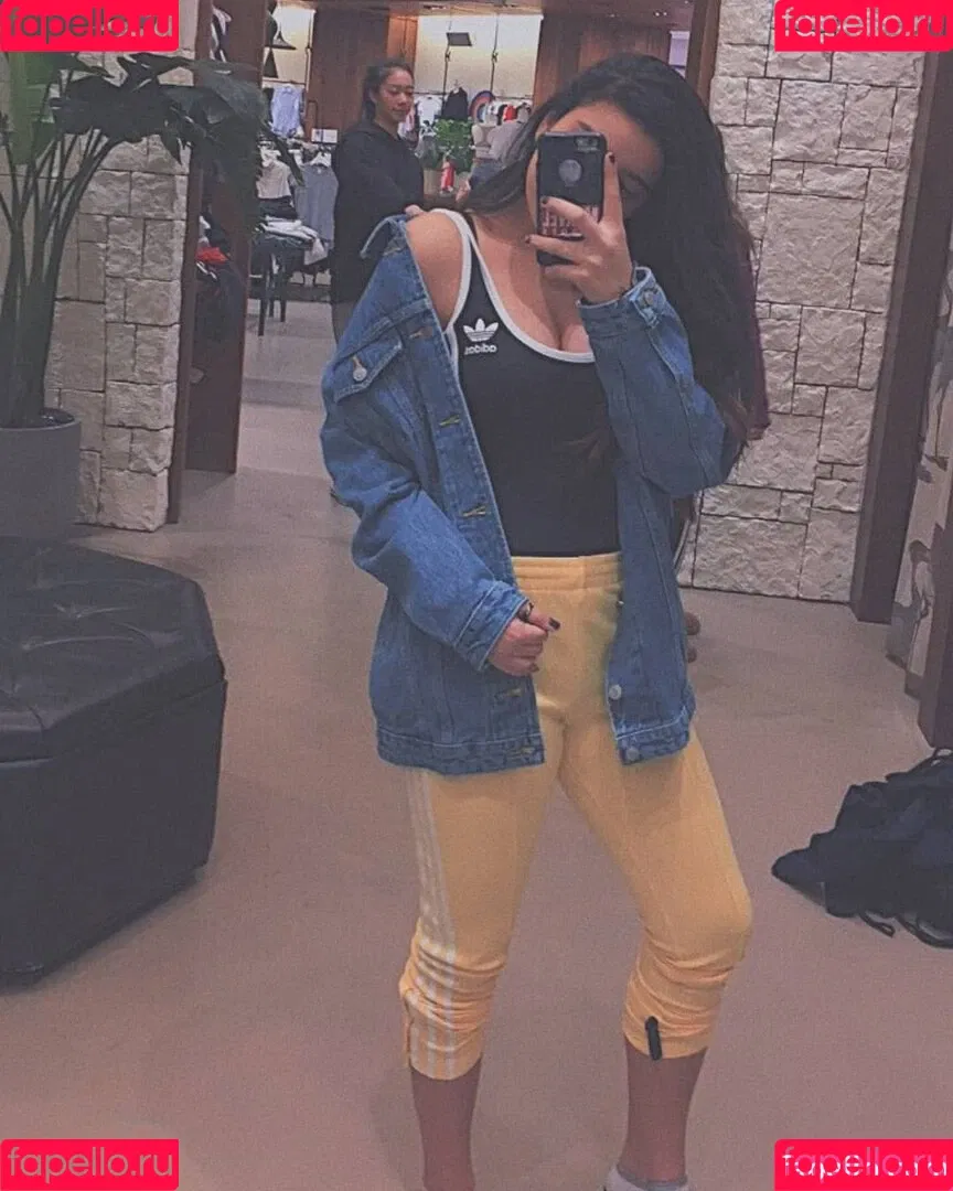 Iman Vellani Onlyfans Photo Gallery 