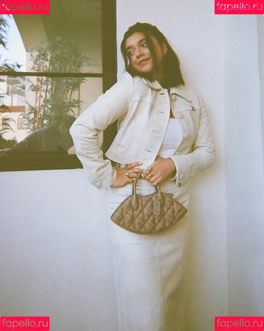 Iman Vellani Onlyfans Photo Gallery 