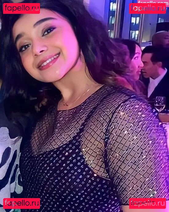 Iman Vellani Onlyfans Photo Gallery 