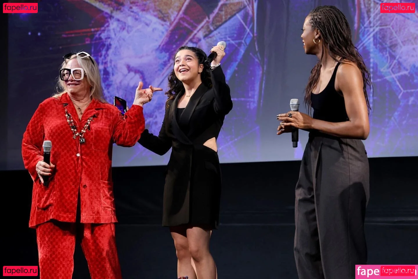 Iman Vellani Onlyfans Photo Gallery 