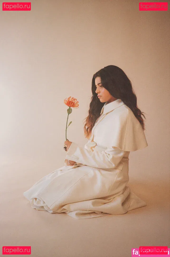 Iman Vellani Onlyfans Photo Gallery 