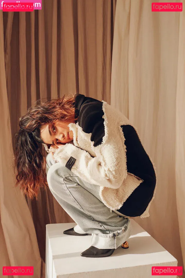 Iman Vellani Onlyfans Photo Gallery 