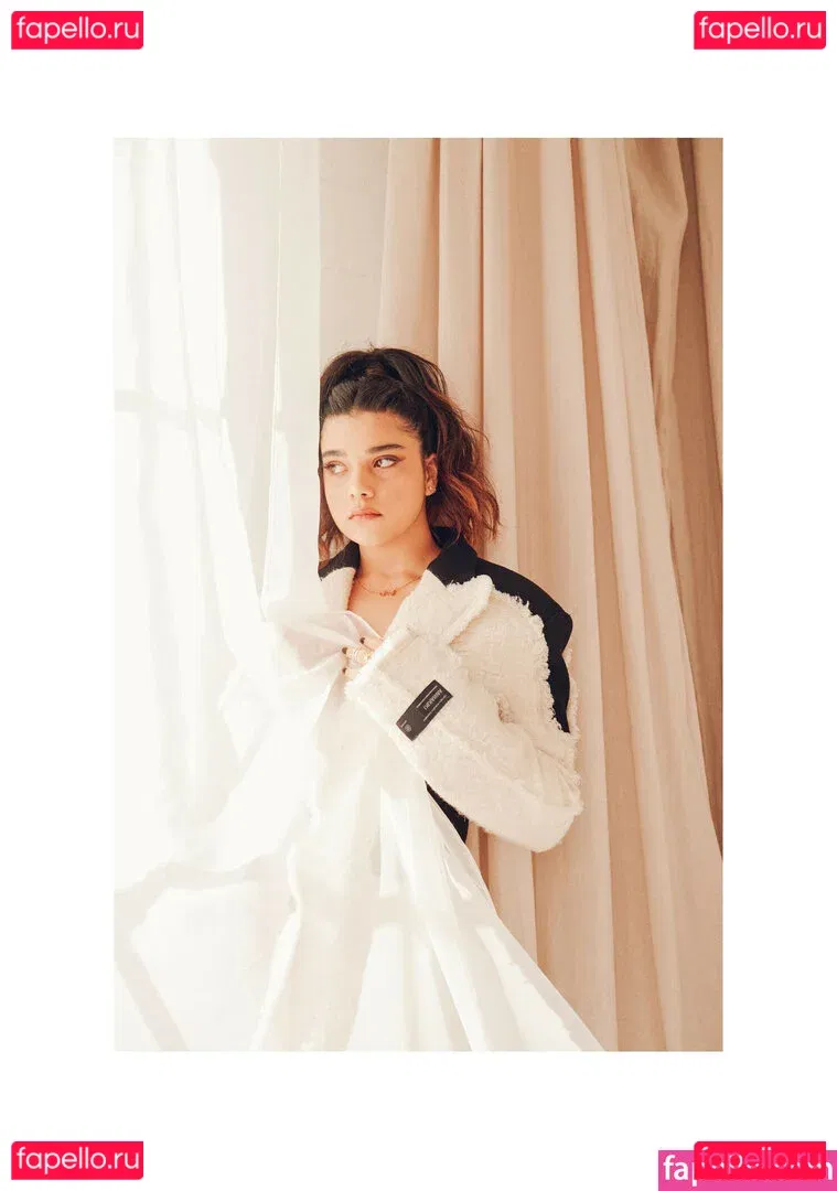 Iman Vellani Onlyfans Photo Gallery 