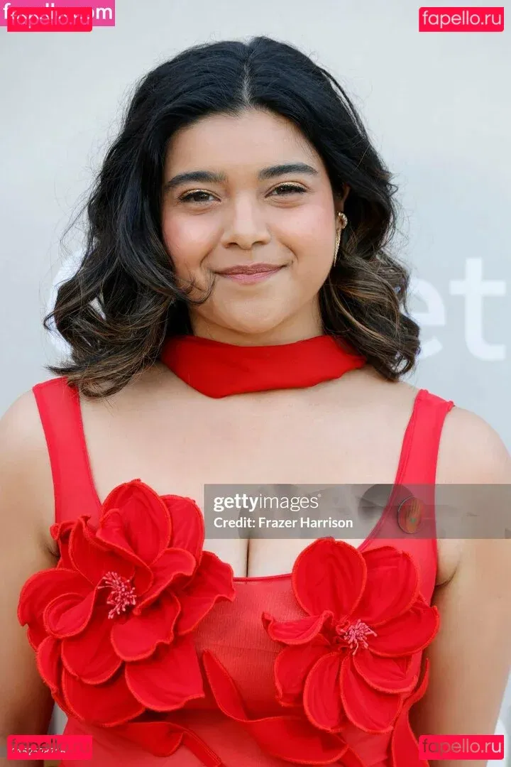 Iman Vellani Onlyfans Photo Gallery 