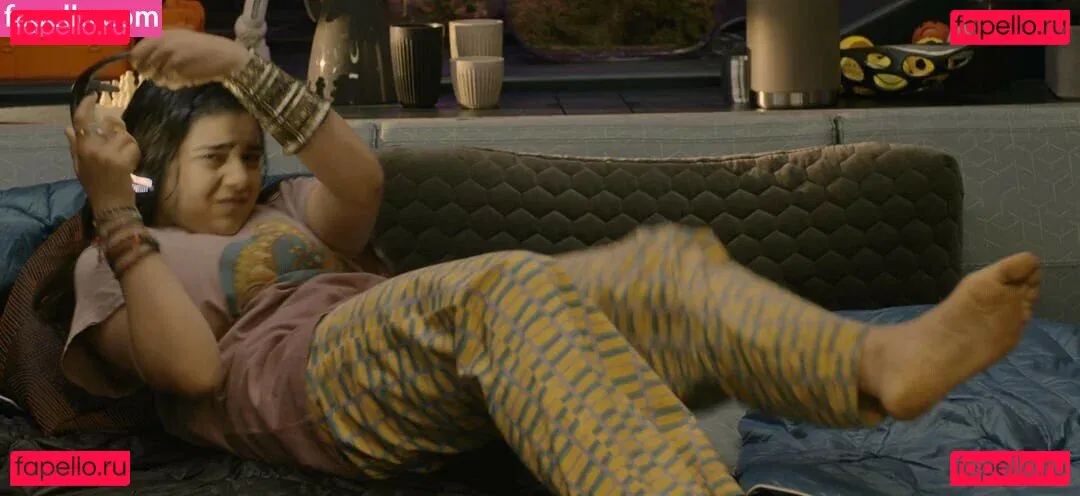 Iman Vellani Onlyfans Photo Gallery 