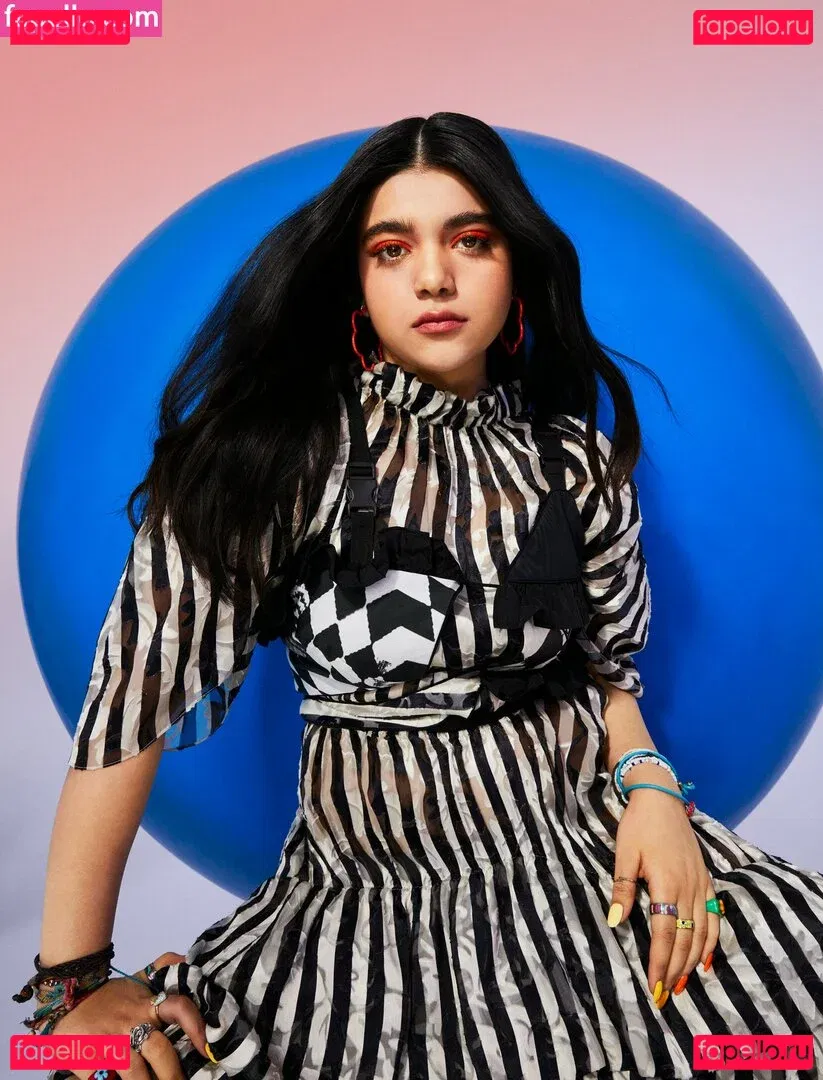 Iman Vellani Onlyfans Photo Gallery 