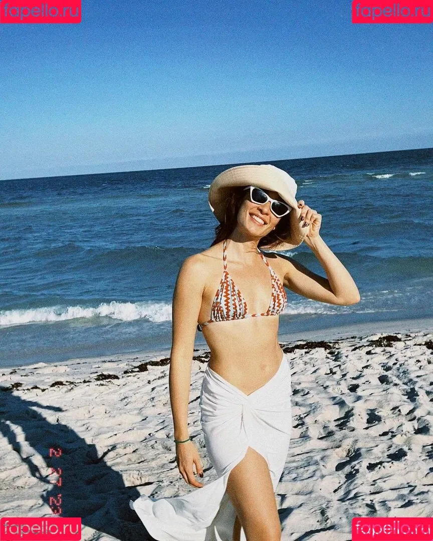 Catalina Garcia Onlyfans Photo Gallery 