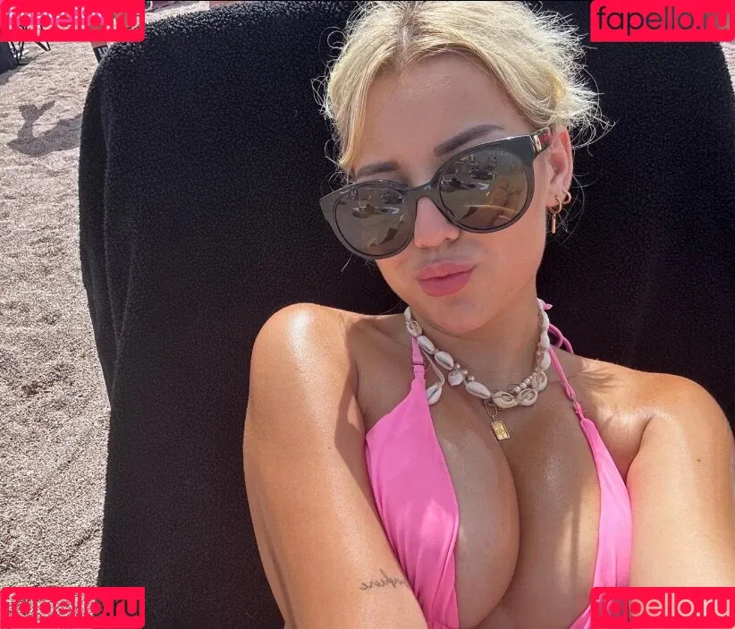 Samantra Onlyfans Photo Gallery 