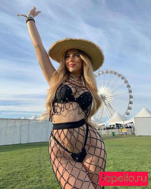 Samantra Onlyfans Photo Gallery 