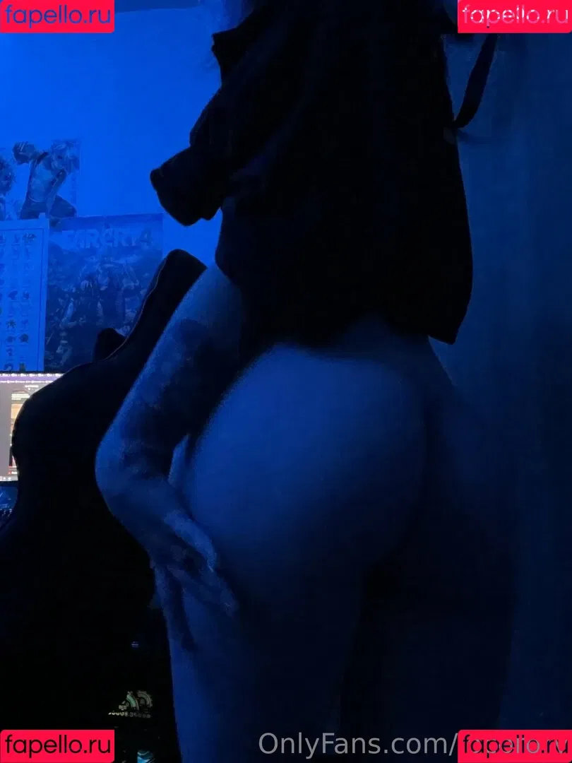 locorory Onlyfans Photo Gallery 