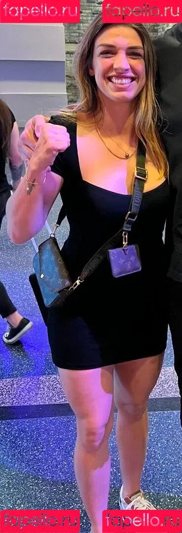 MacKenzie Dern Onlyfans Photo Gallery 