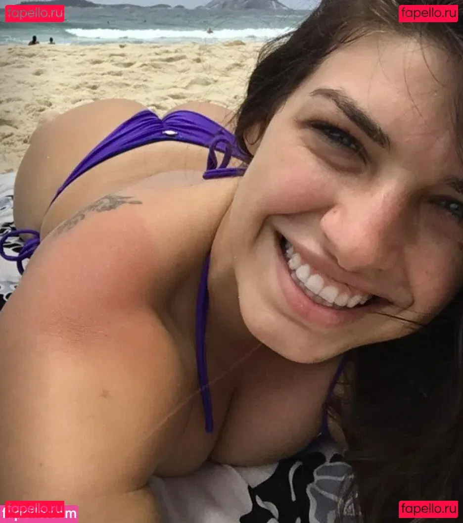 MacKenzie Dern Onlyfans Photo Gallery 