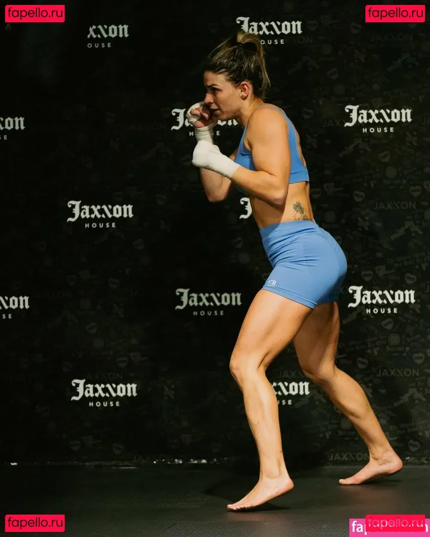 MacKenzie Dern Onlyfans Photo Gallery 