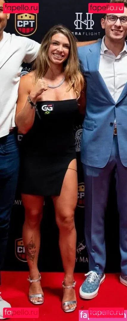 MacKenzie Dern Onlyfans Photo Gallery 