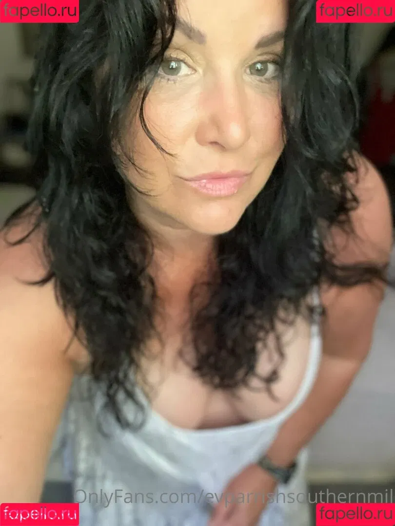 evparrish Onlyfans Photo Gallery 