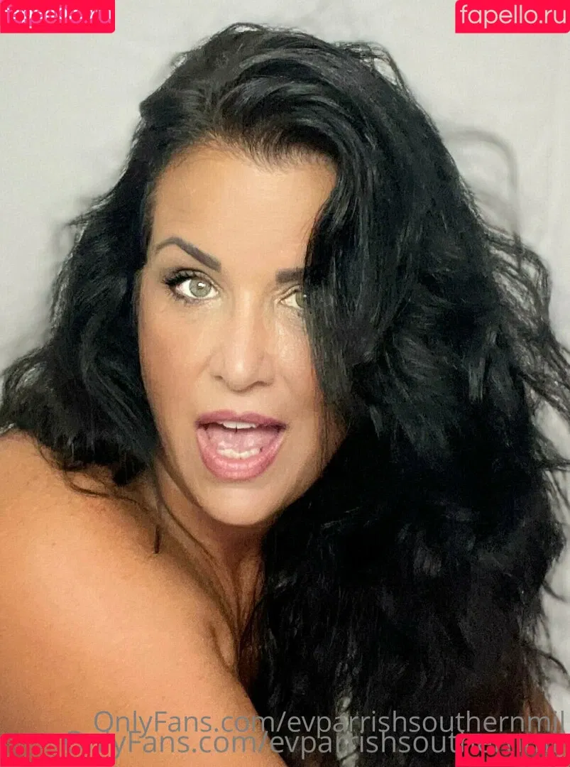 evparrish Onlyfans Photo Gallery 