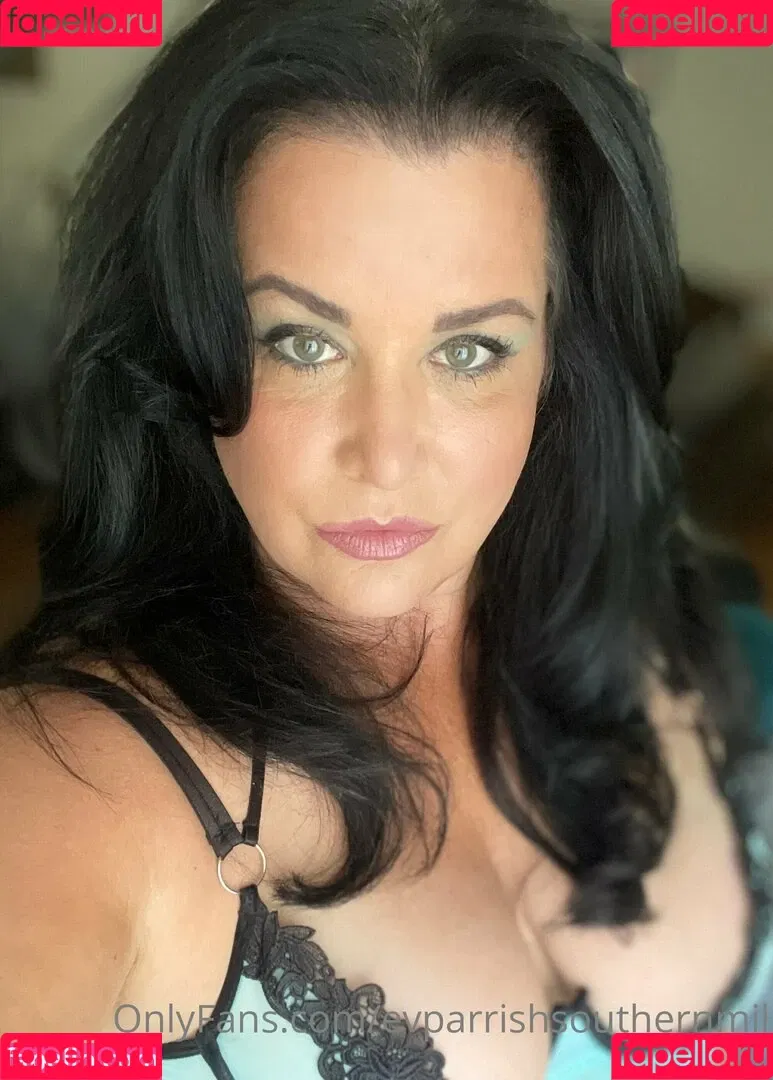 evparrish Onlyfans Photo Gallery 