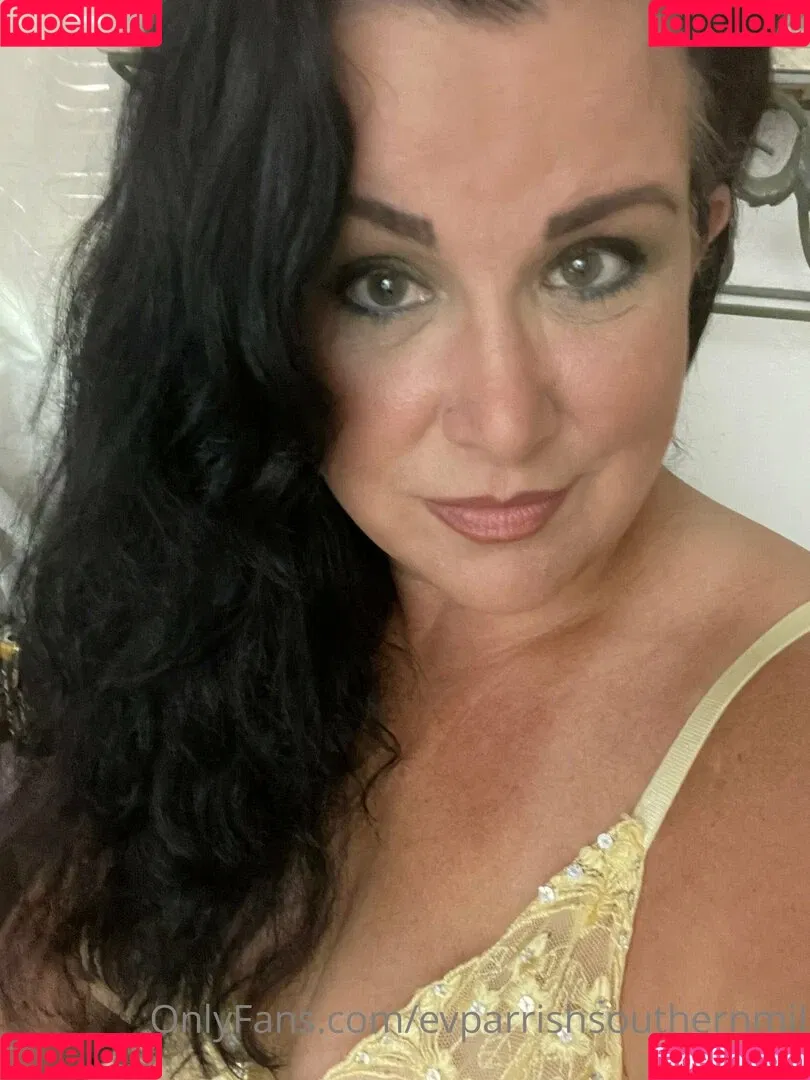 evparrish Onlyfans Photo Gallery 
