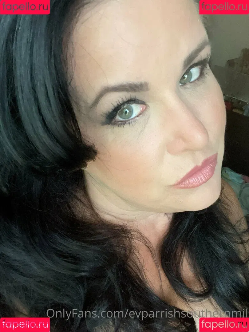 evparrish Onlyfans Photo Gallery 