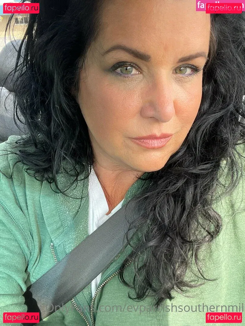 evparrish Onlyfans Photo Gallery 