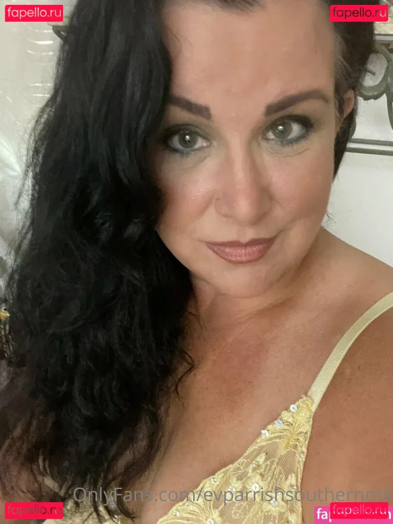 evparrish Onlyfans Photo Gallery 