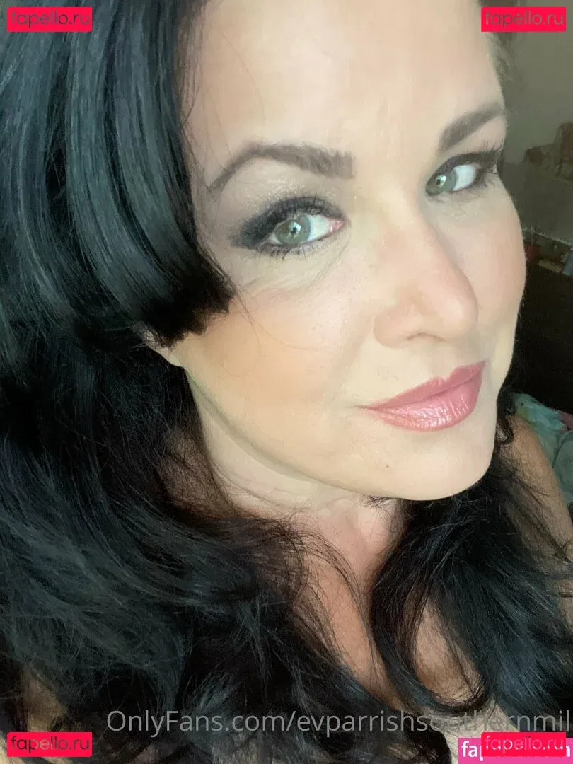 evparrish Onlyfans Photo Gallery 