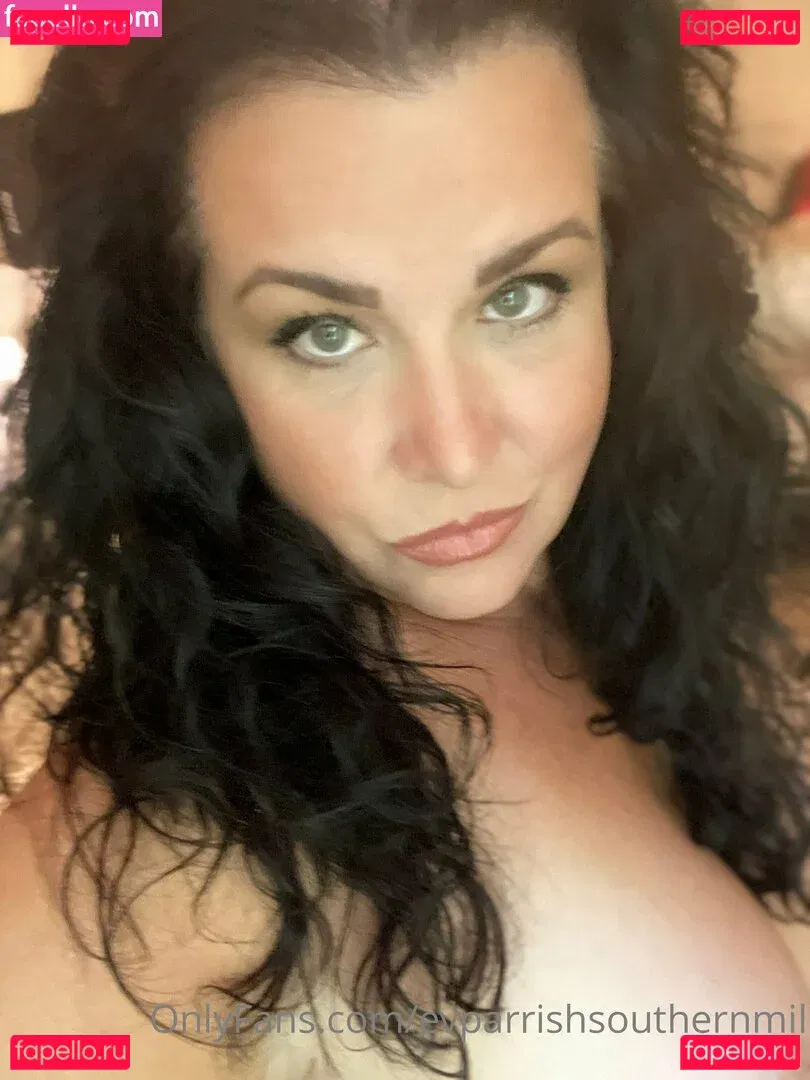 evparrish Onlyfans Photo Gallery 