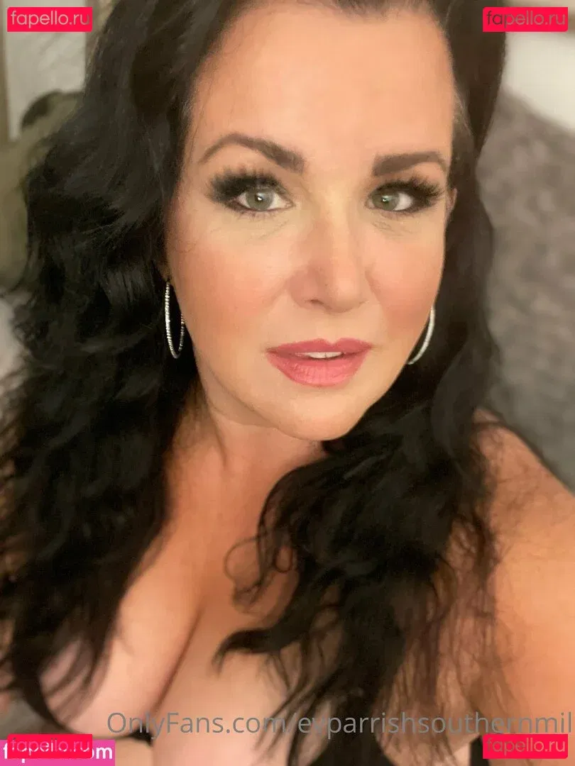 evparrish Onlyfans Photo Gallery 