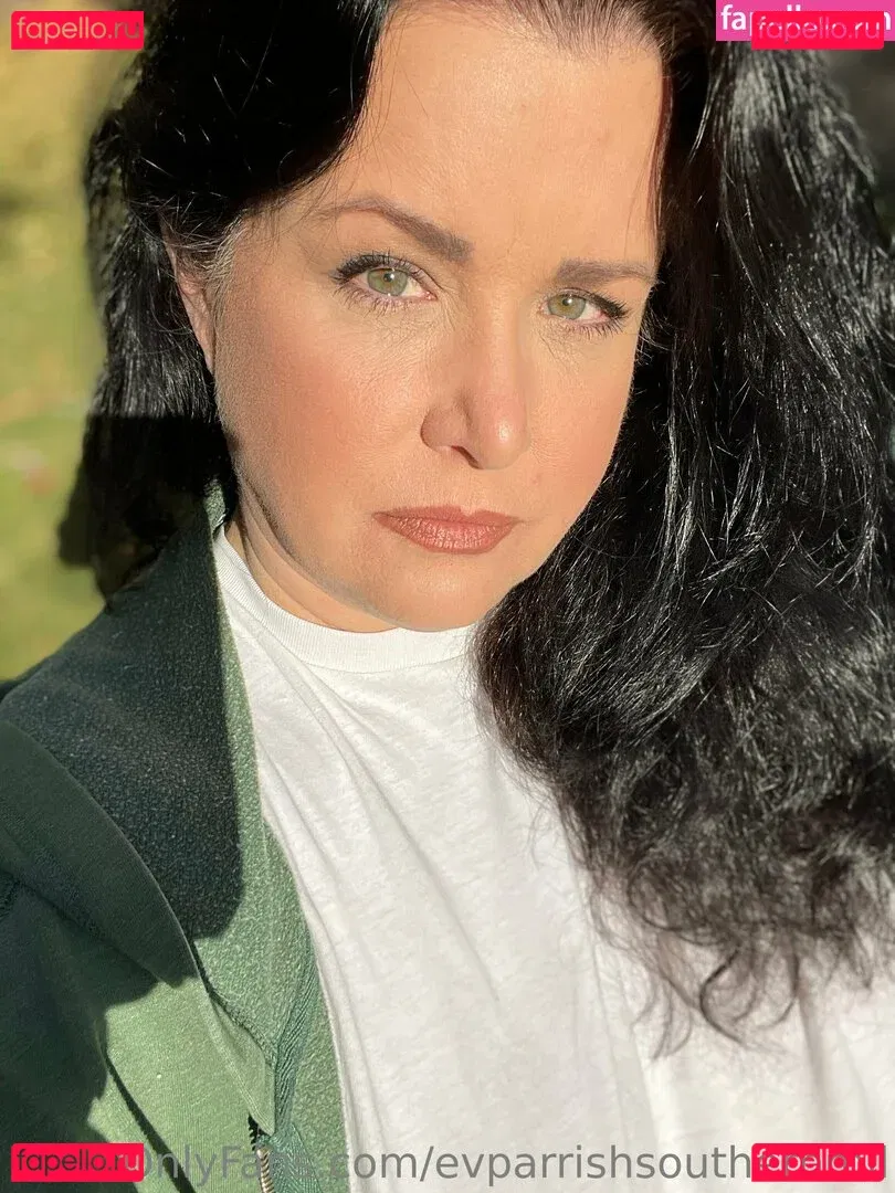 evparrish Onlyfans Photo Gallery 