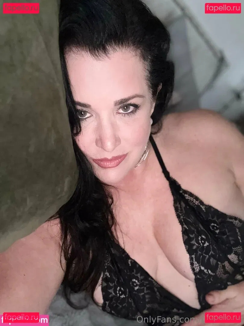 evparrish Onlyfans Photo Gallery 