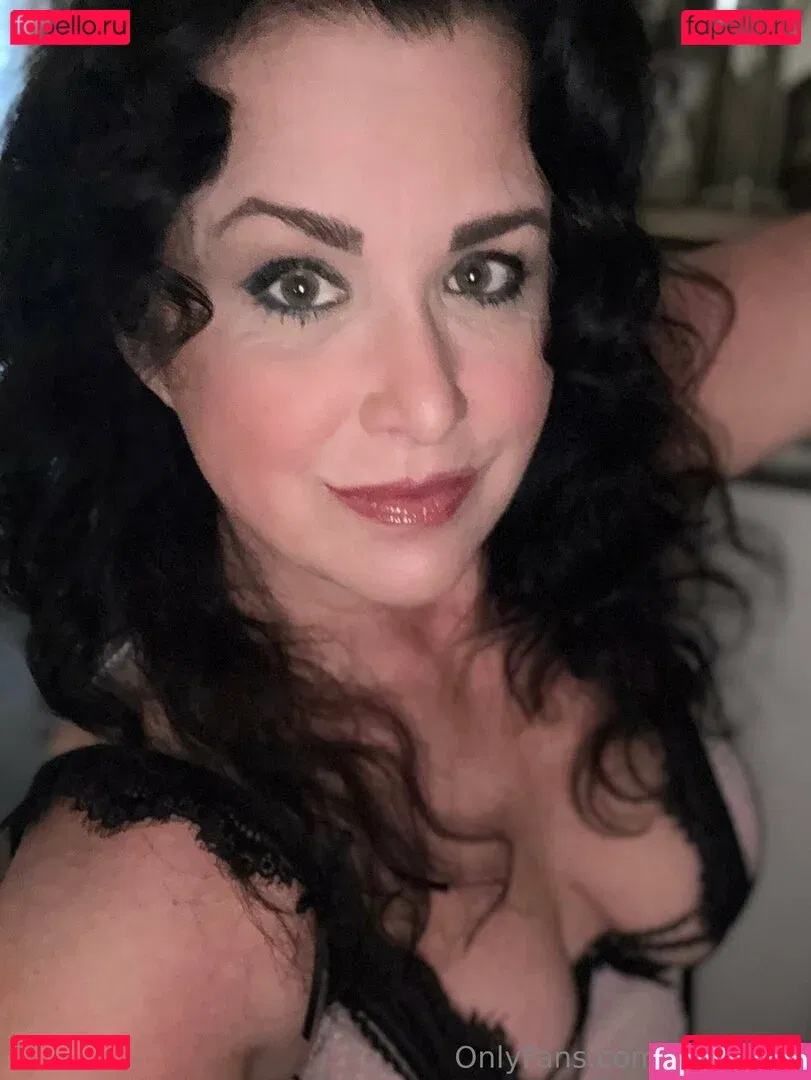 evparrish Onlyfans Photo Gallery 