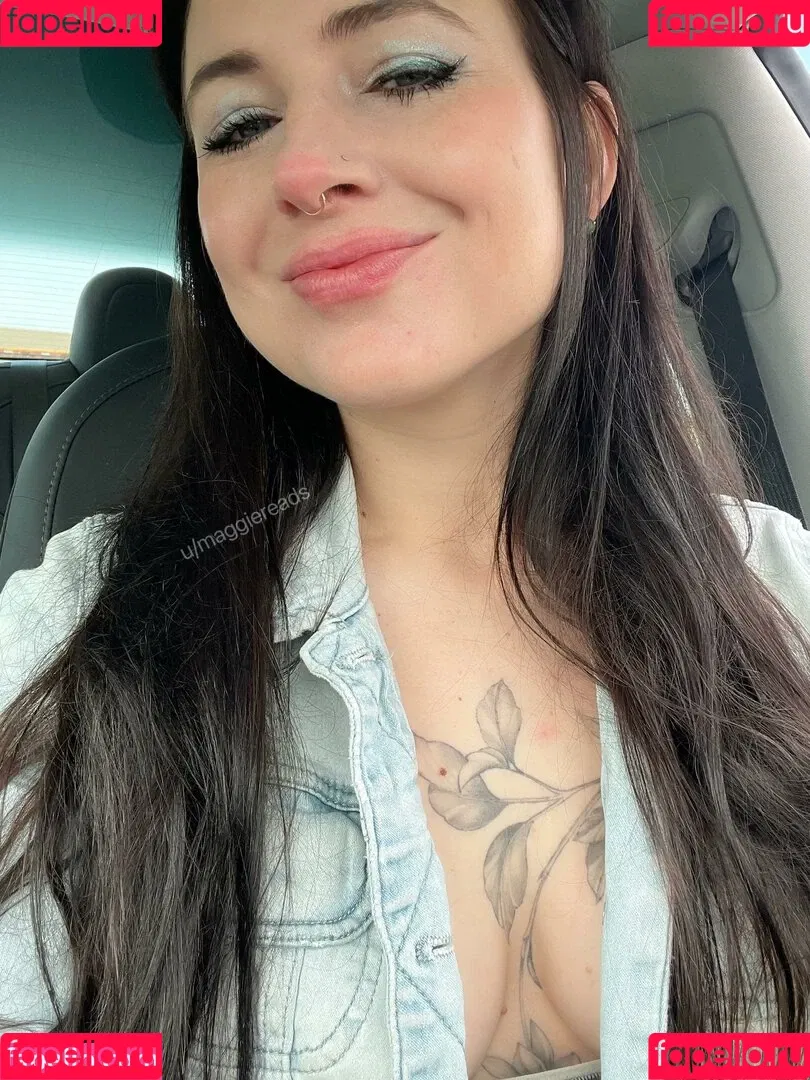 maggiereads Onlyfans Photo Gallery 