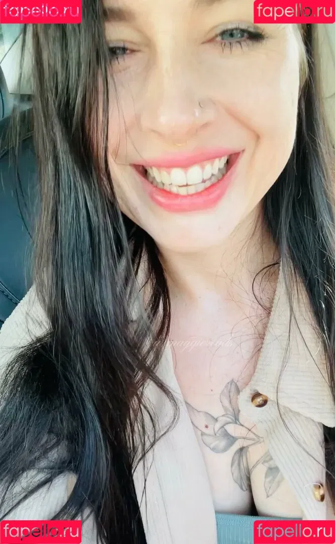 maggiereads Onlyfans Photo Gallery 