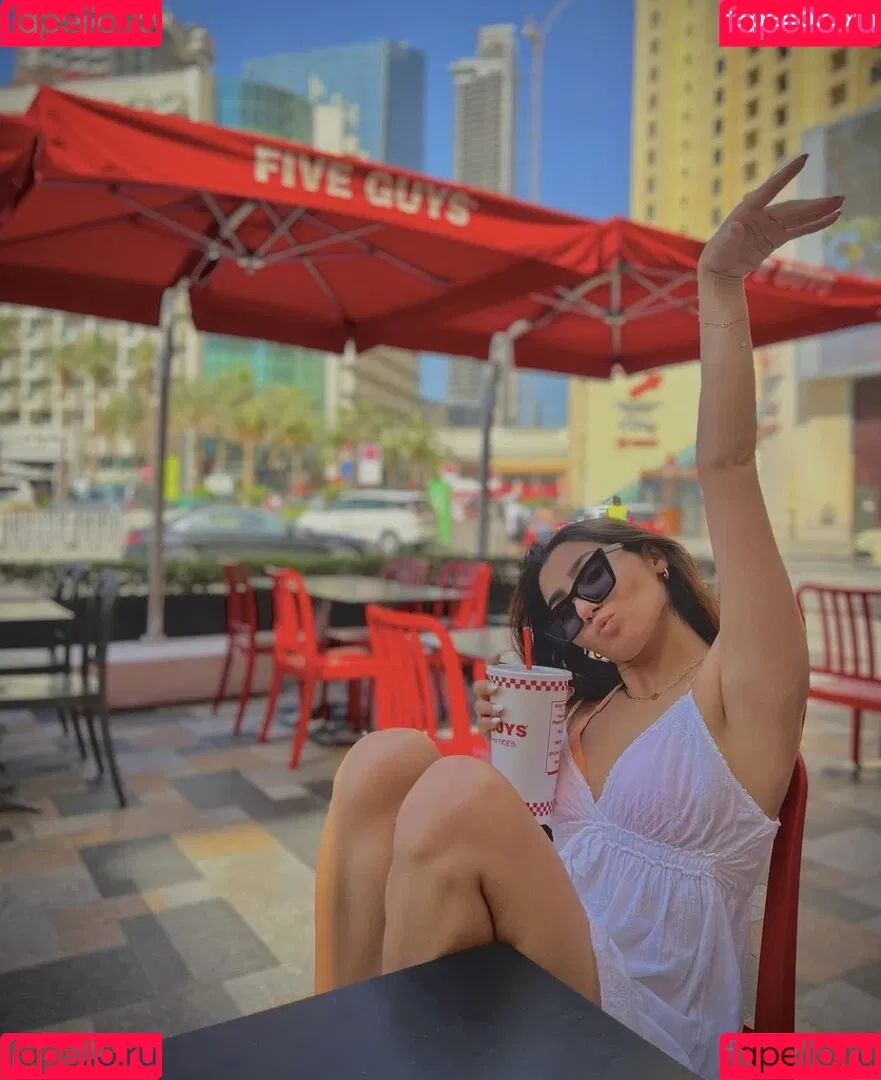 Asti Gevorgyan Onlyfans Photo Gallery 