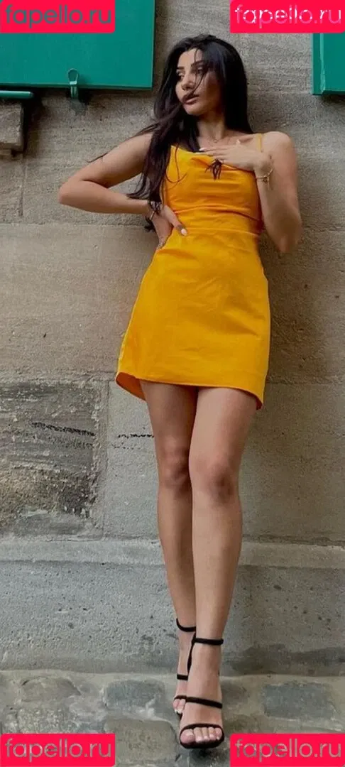 Asti Gevorgyan Onlyfans Photo Gallery 