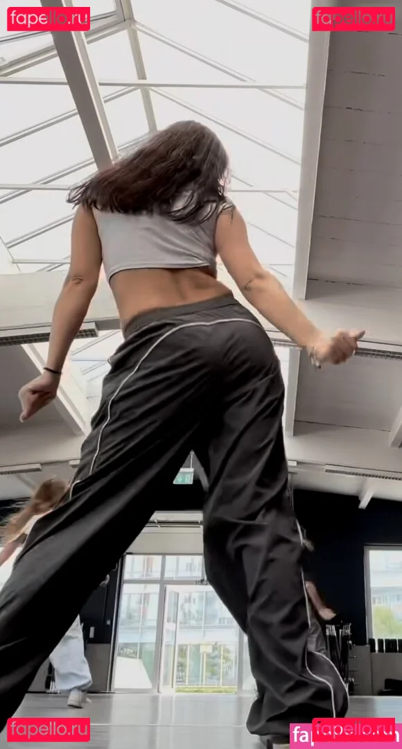 Asti Gevorgyan Onlyfans Photo Gallery 