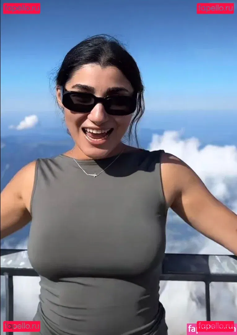 Asti Gevorgyan Onlyfans Photo Gallery 