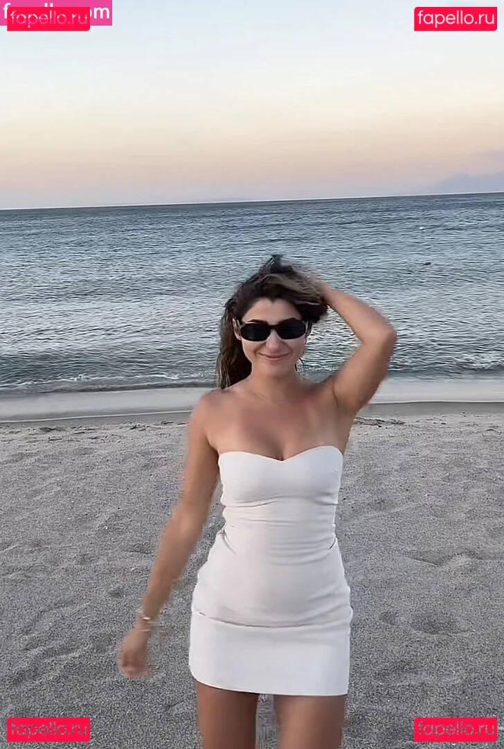 Asti Gevorgyan Onlyfans Photo Gallery 