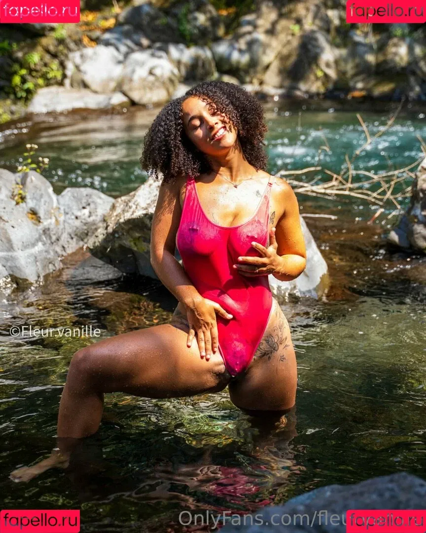 Fleur Vanille Onlyfans Photo Gallery 