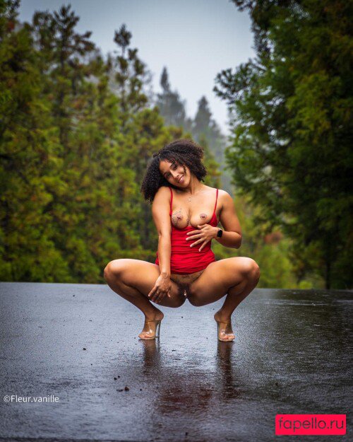 Fleur Vanille Nude Onlyfans Photo 49