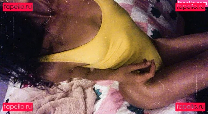 spicypeach8 Onlyfans Photo Gallery 