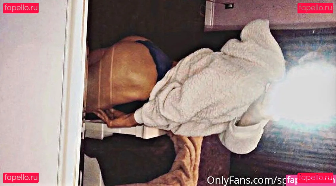 spicypeach8 Onlyfans Photo Gallery 