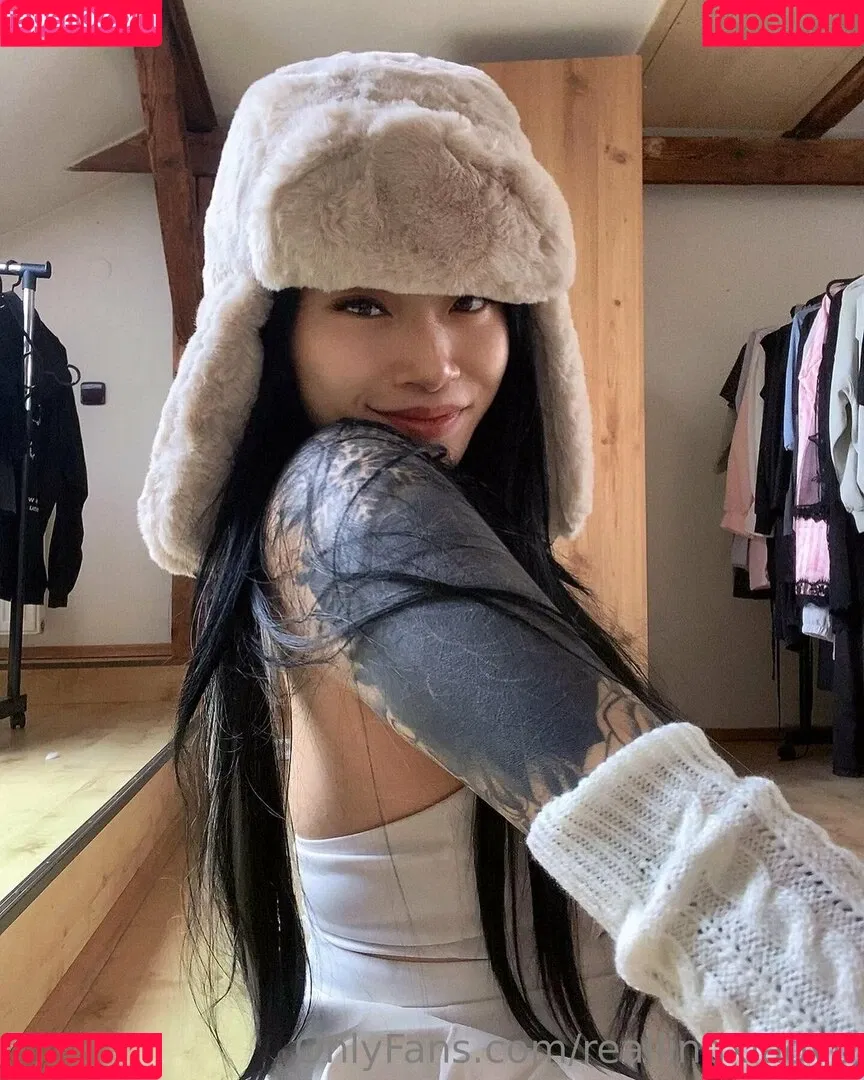 reallingxiaoyu Onlyfans Photo Gallery 