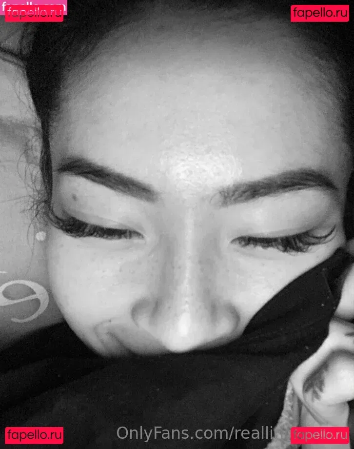 reallingxiaoyu Onlyfans Photo Gallery 